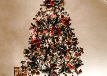 Weihnachtsbaumdecke