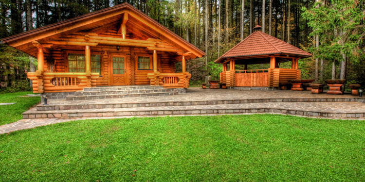 Warum ein Holz-Ferienhaus eine attraktive Investition ist